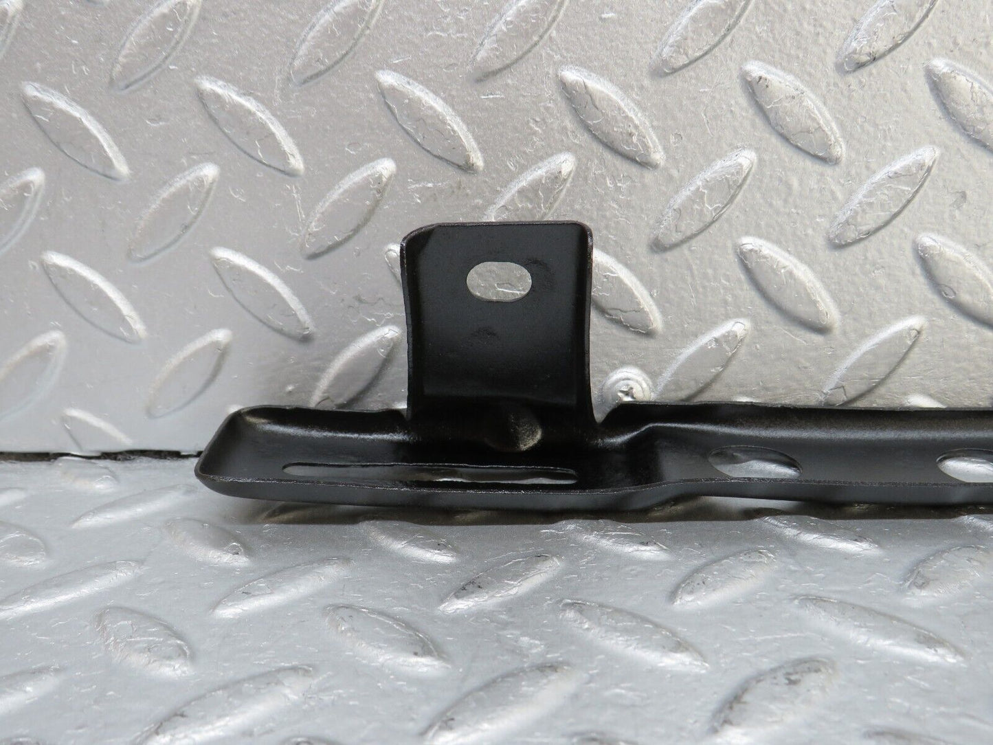 35778 Mercedes-Benz R107 280SL Coupe Front number Plate Holder Bracket