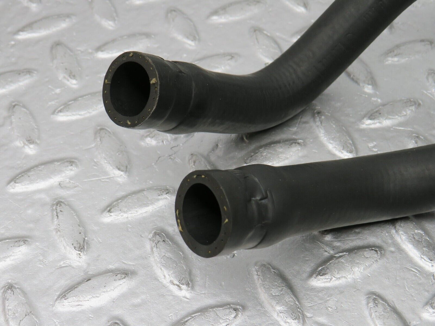 38430 Mercedes-Benz R129 280SL Coupe Coolant Hose Pipe 2x 1298321194 1298321294