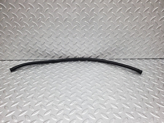 45849 Mercedes-Benz W126 420SE Coolant Expansion Tank Hose Pipe