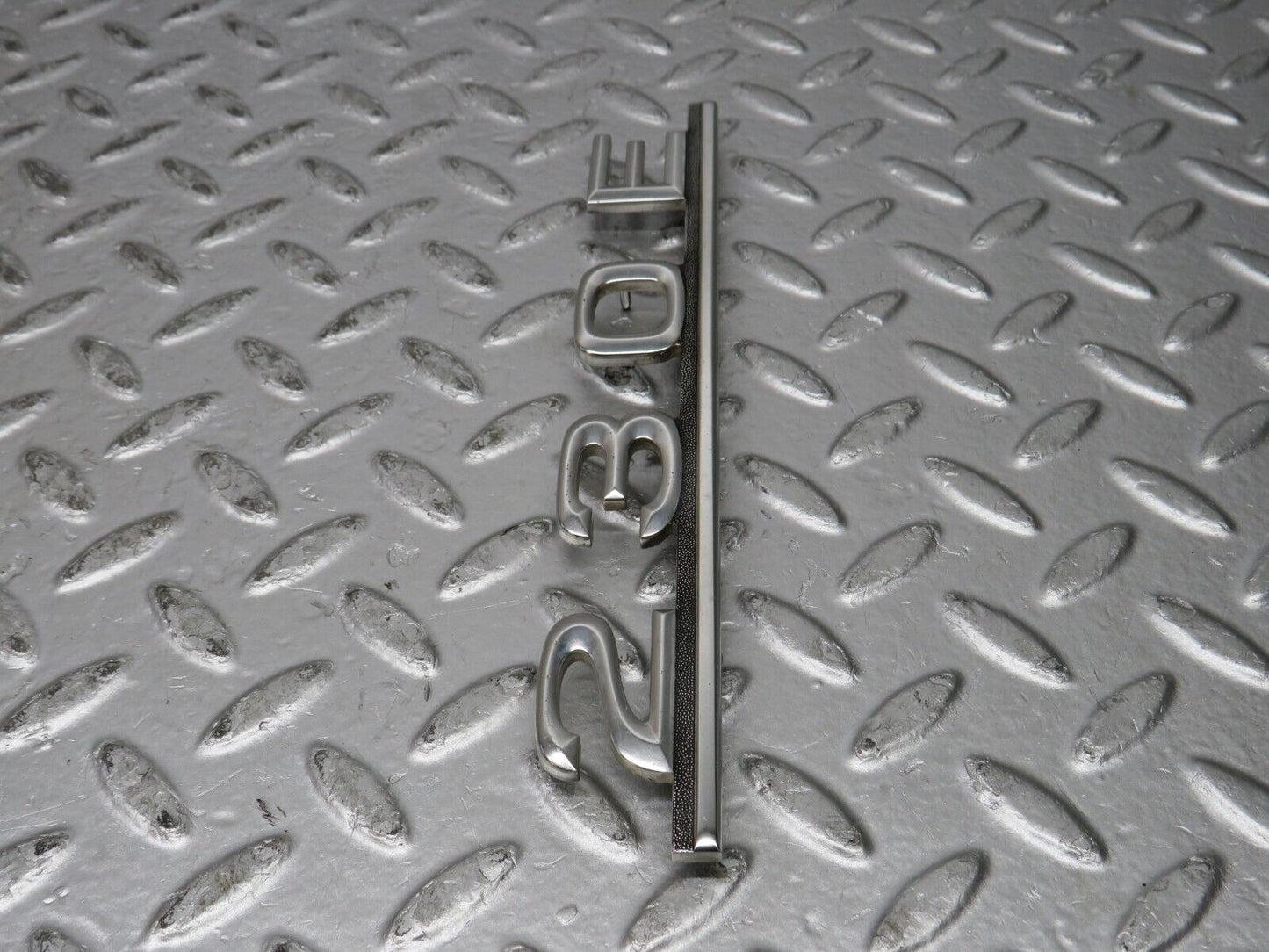 32050 Mercedes-Benz W123 230E Trunk Badge Logo Emblem 1238172015