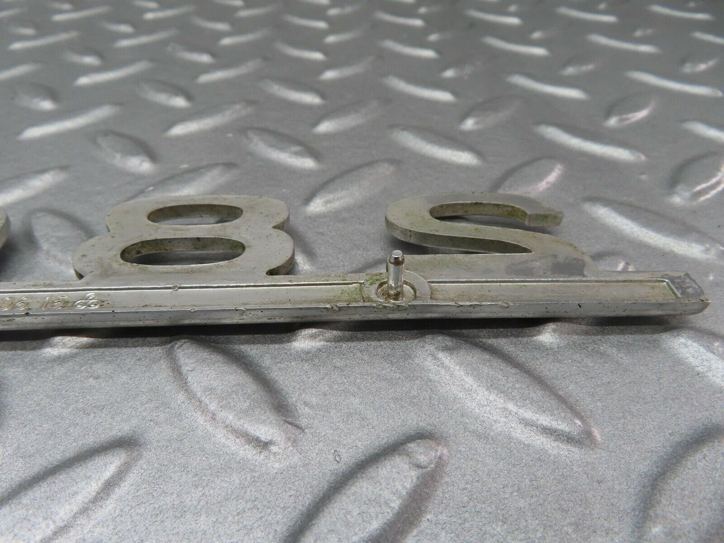 15933 Mercedes-Benz W123 280E Trunk Badge Logo Emblem 1238170815
