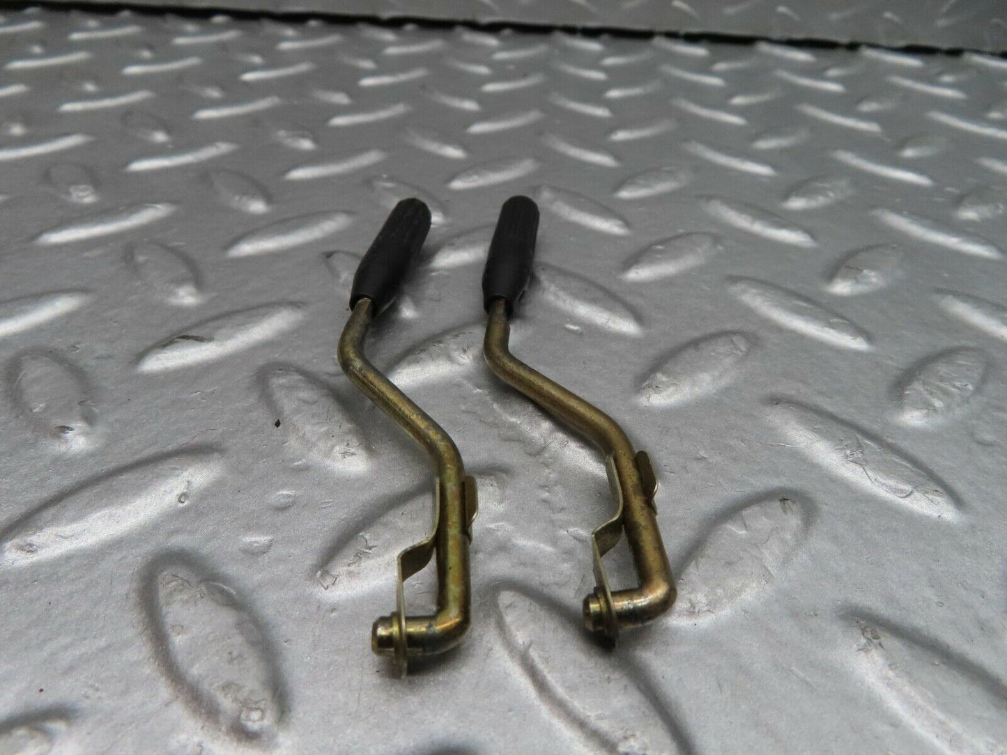 21058 Mercedes-Benz W123 230E Front Door Lock Knob Pair