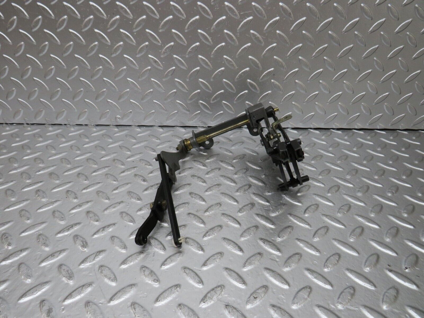 25099 Mercedes-Benz R107 C107 Heater Control Mechanism