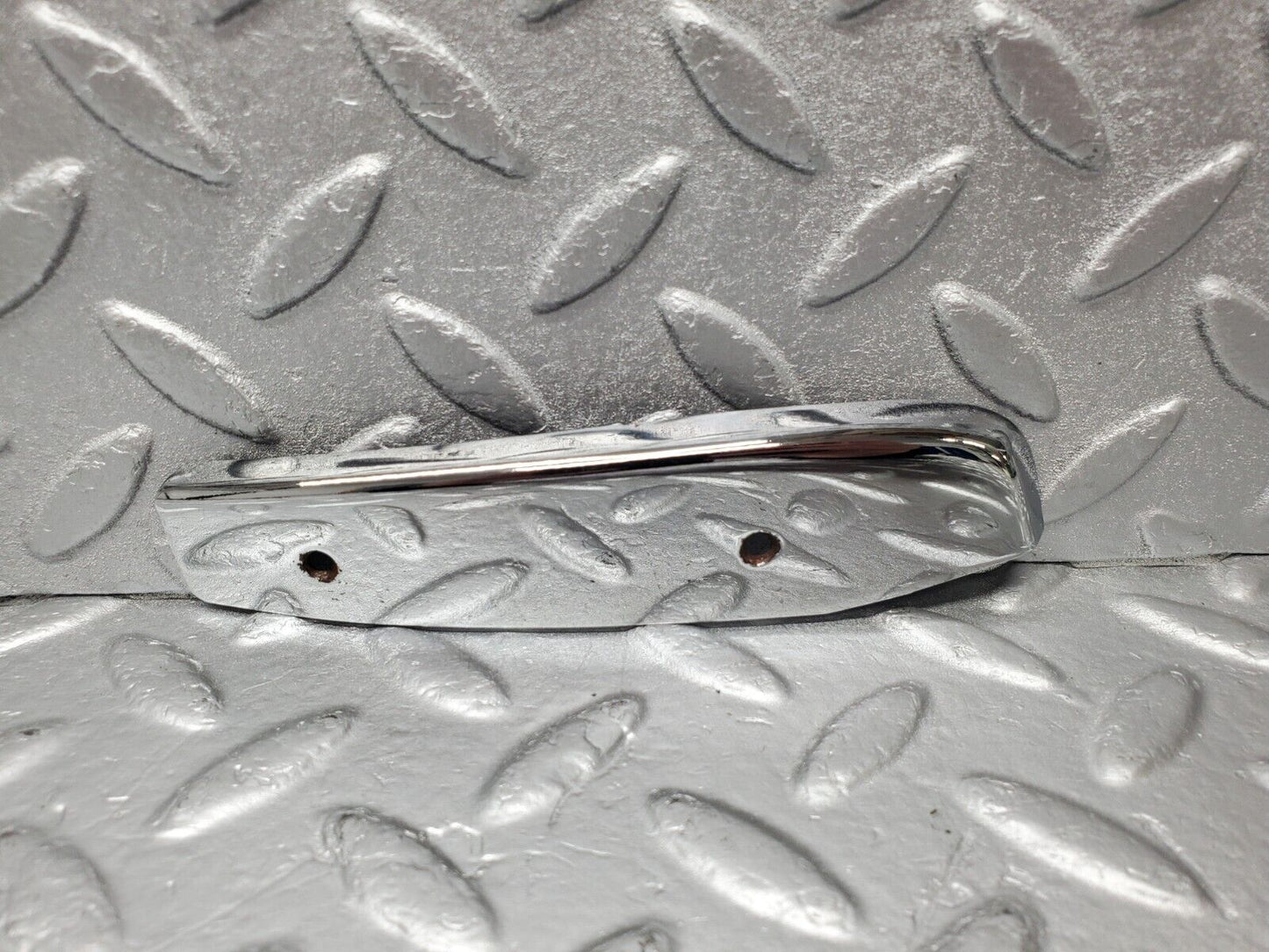 46534 Mercedes-Benz C123 280CE Coupe Left Door Chrome Front Cover