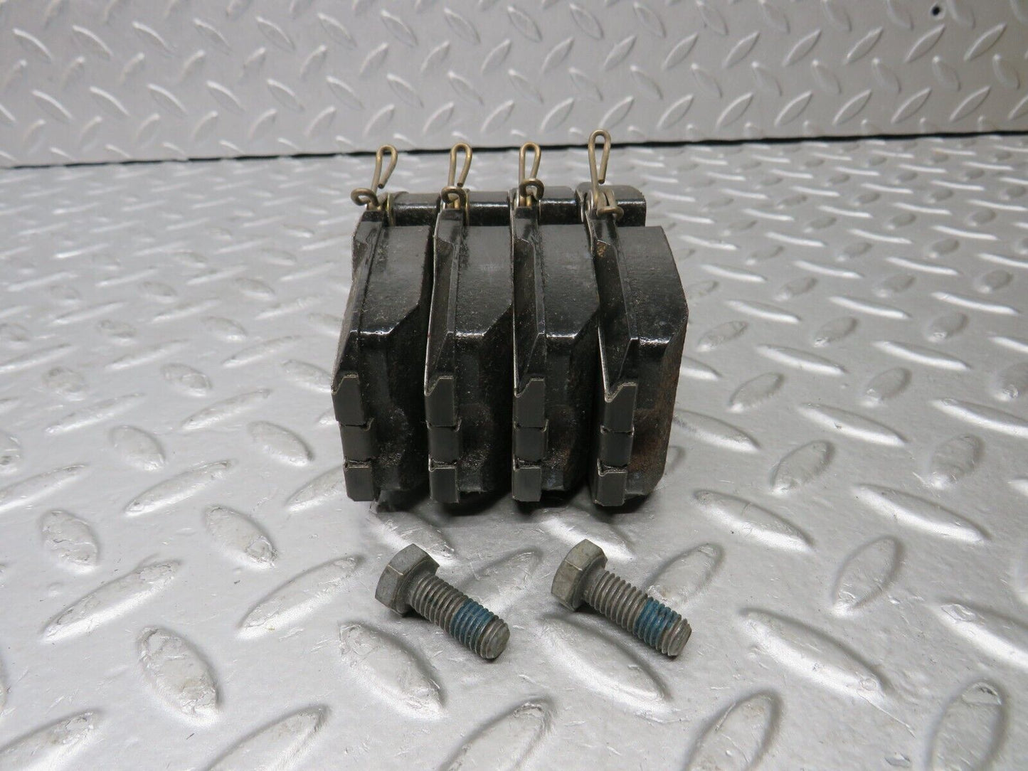 38214 Mercedes-Benz W126 Genuine Front Brake Pads New 0014208020