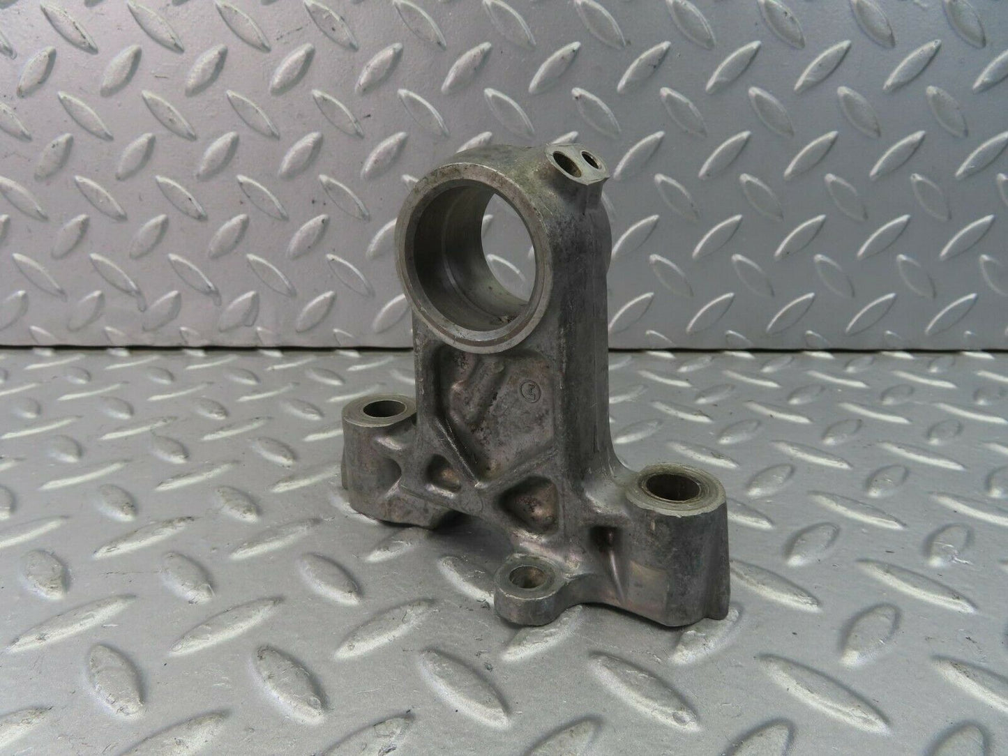 8947 Mercedes-Benz W108 Camshaft Tower Bearing 1800515110