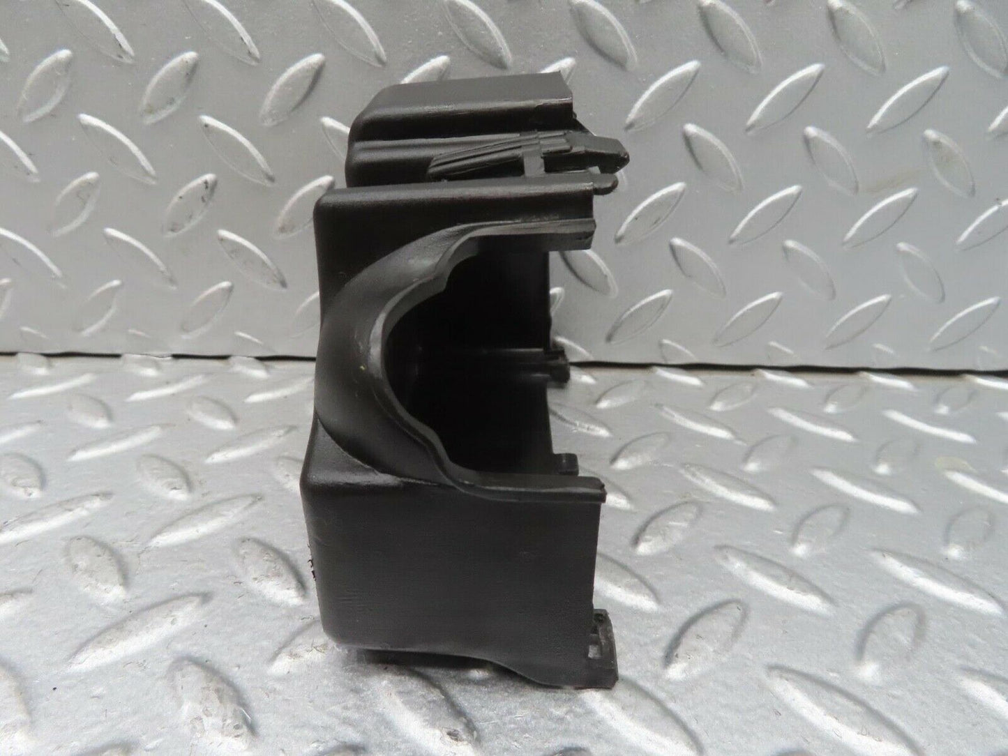 13532 Mercedes-Benz W123 200 Fuse Box Relay Cover 1235450146
