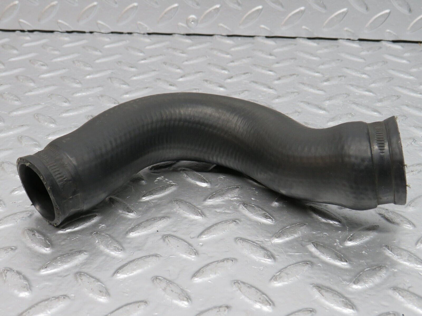32549 Mercedes-Benz S124 300TE Wagon Coolant Hose Pipe 1245012482