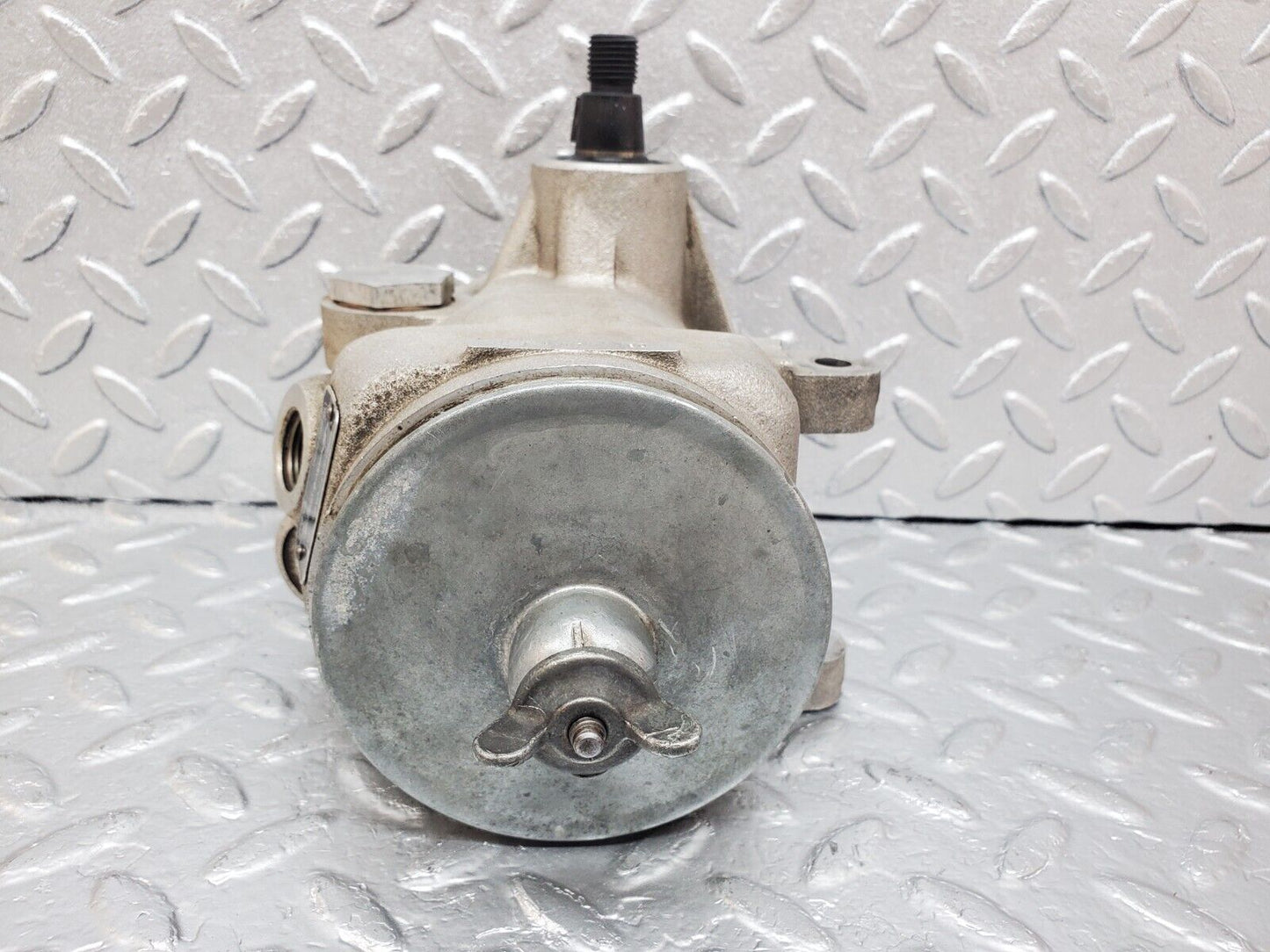 45387 Mercedes-Benz 280E M110.983 Power Steering Pump 1164602680
