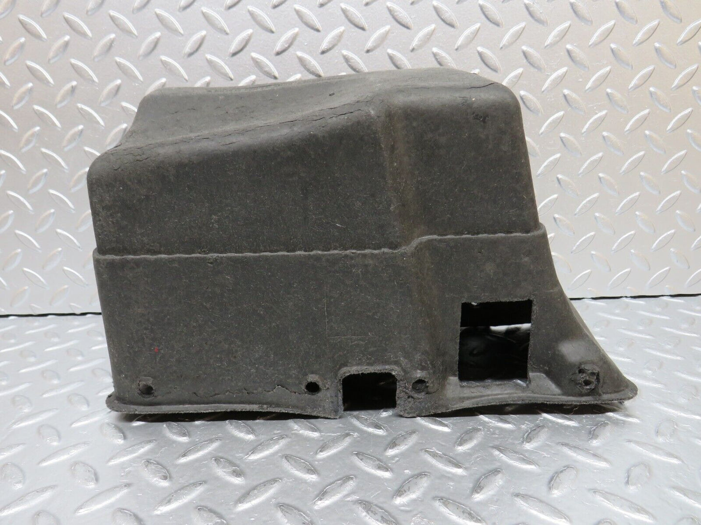 31343 Mercedes-Benz S124 220TE Wagon Glove Box 1246800191