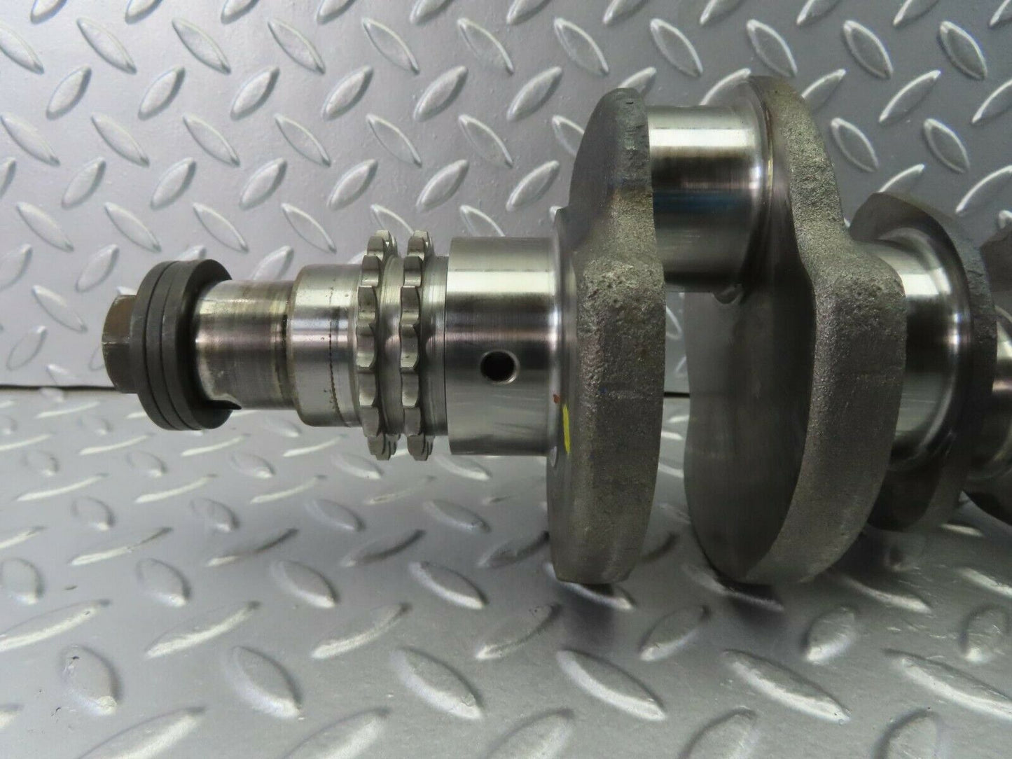 10165 Mercedes-Benz W108 Crankshaft 1140310001