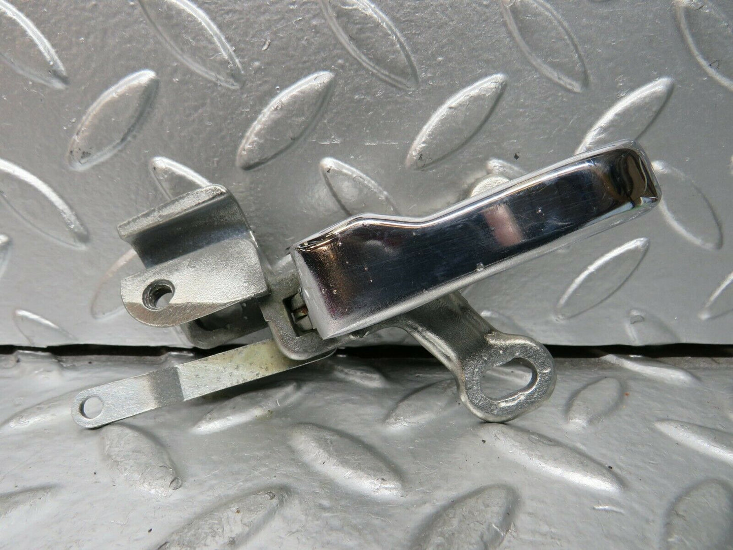 23265 Mercedes-Benz W116 350SE Left Interior Door Handle Chrome 1167660119
