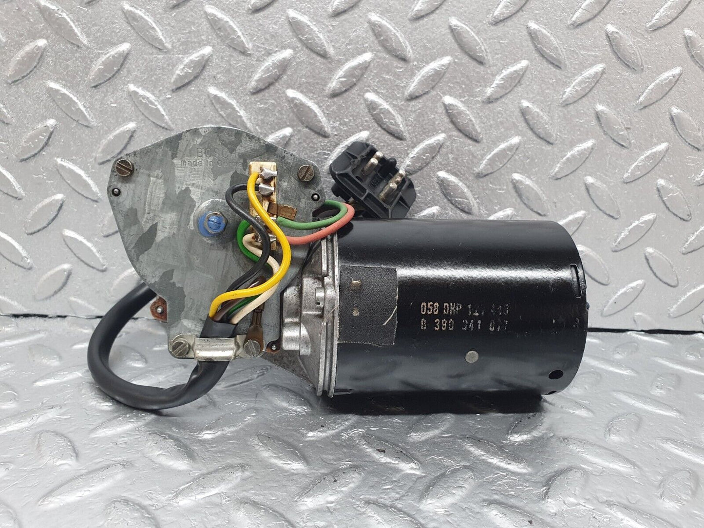 43943 Mercedes-Benz C123 230CE Coupe Wiper Motor Bosch 0390341077