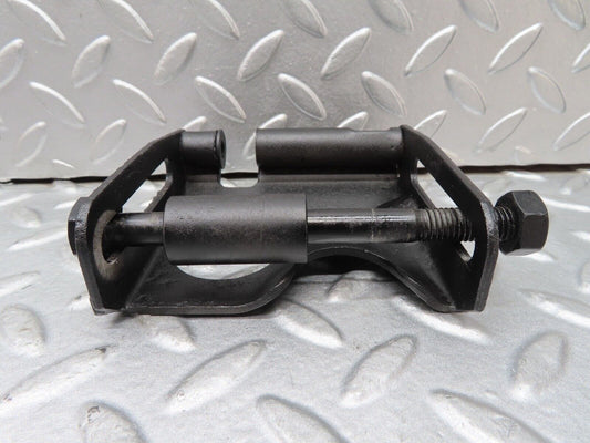 16978 Mercedes-Benz C123 280CE Coupe Alternator Generator Bracket