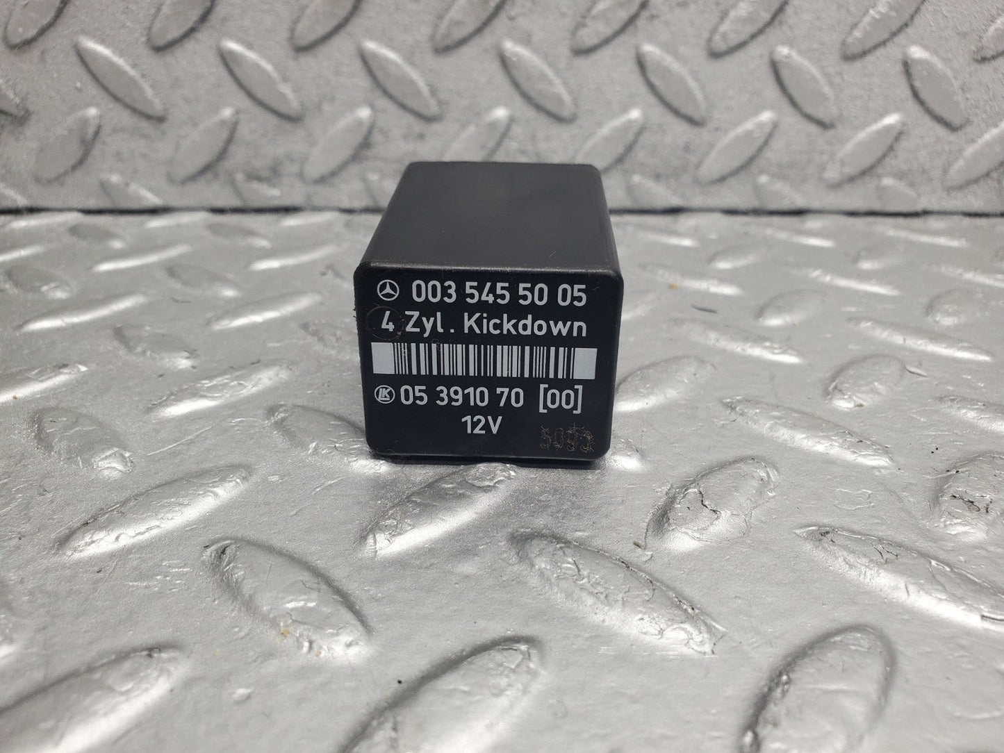 47361139