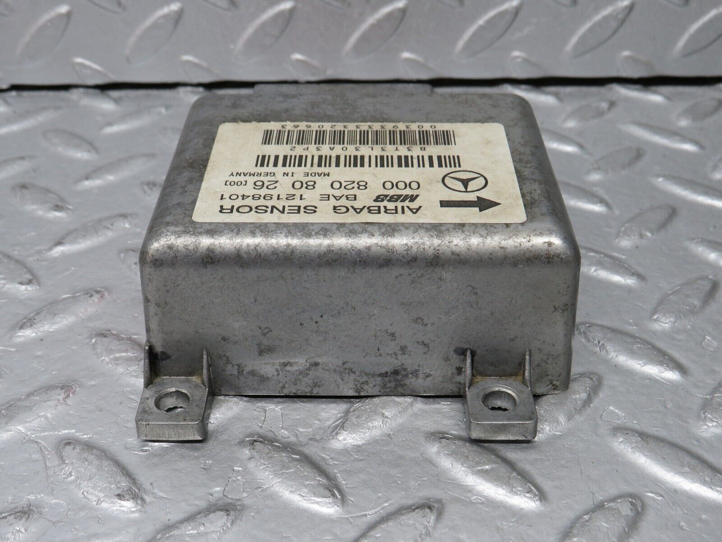 38415 Mercedes-Benz R129 280SL Coupe Airbag Crash Sensor 0008208026