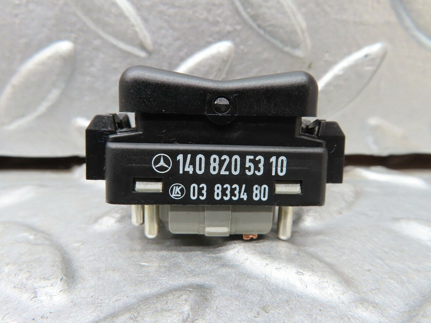 19722 Mercedes-Benz C140 CL420 Coupe Rear Folding Headrest Switch 1408205310