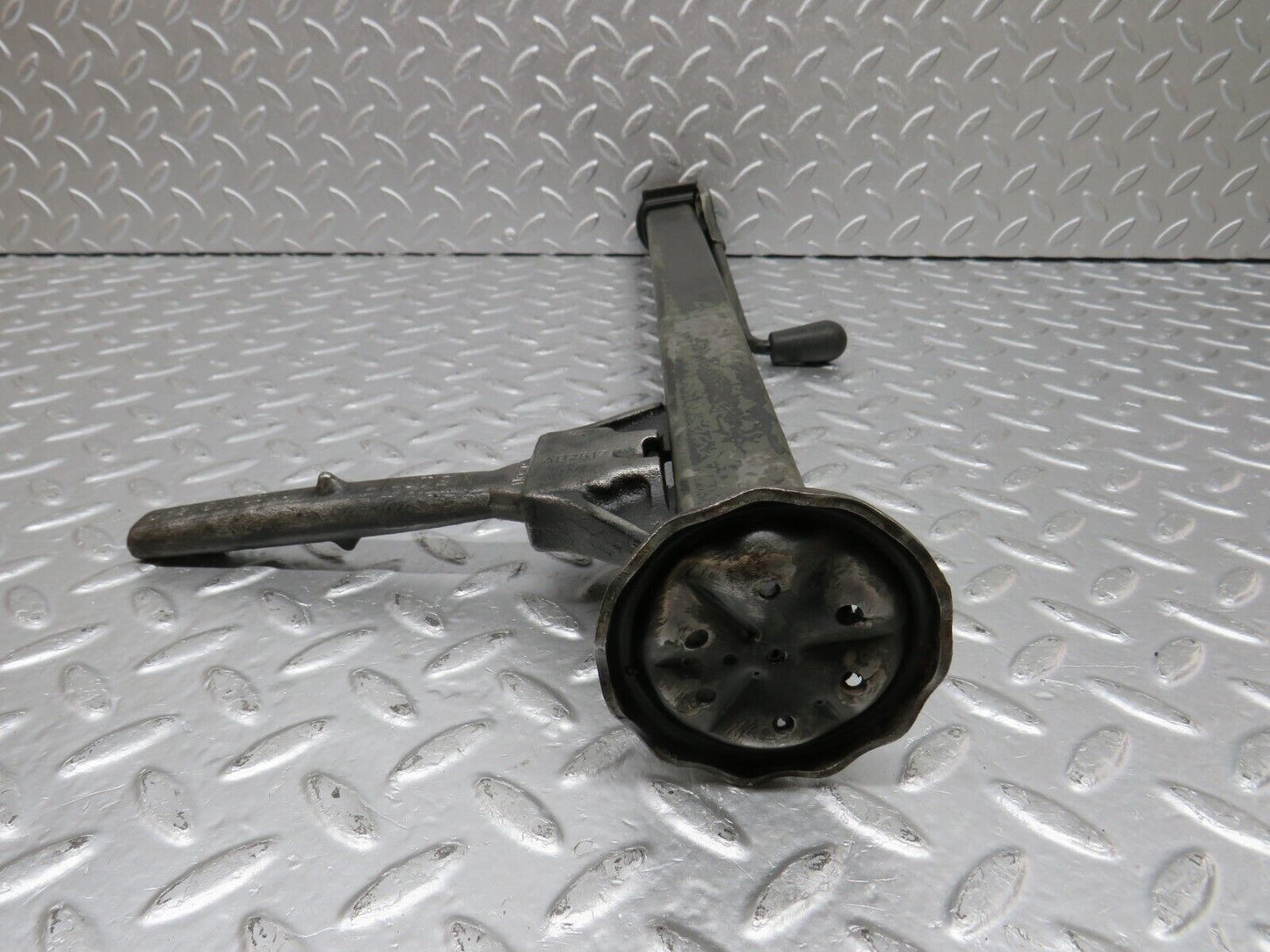34469 Mercedes-Benz C126 380SEC Coupe Car Jack Bilstein 1235830215