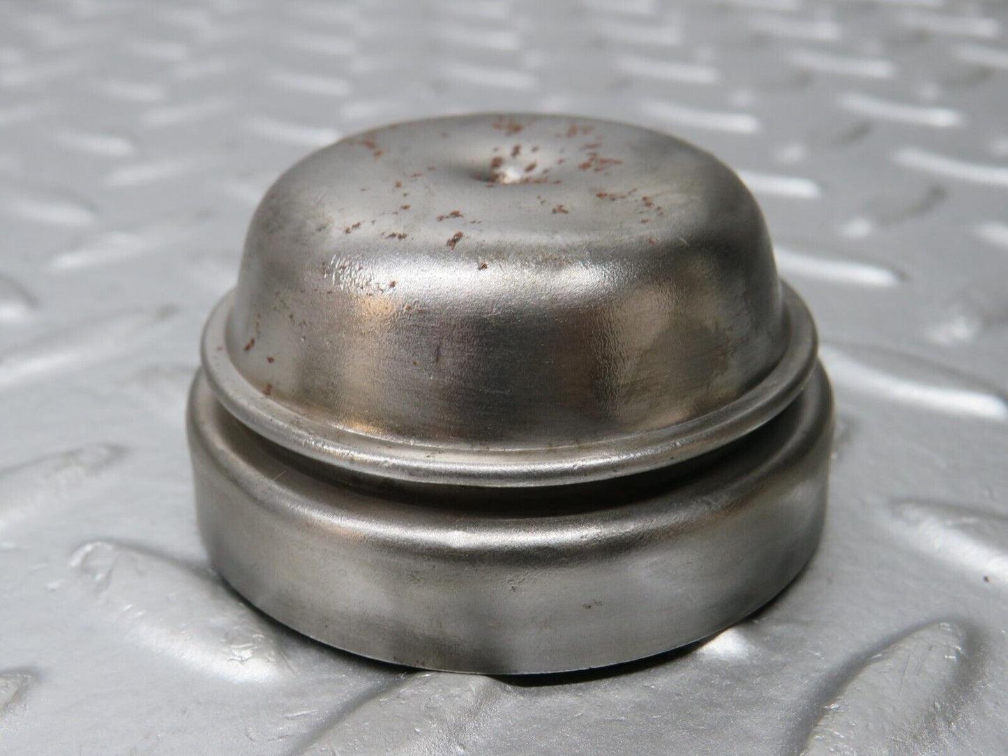 33478 Mercedes-Benz W202 C180 Wheel Hub Locking Cap