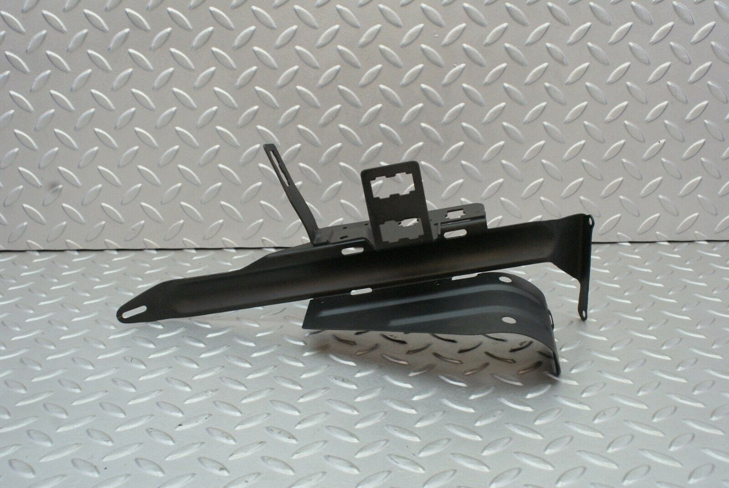 2726 Mercedes-Benz W116 350SE Console Under The Dashboard