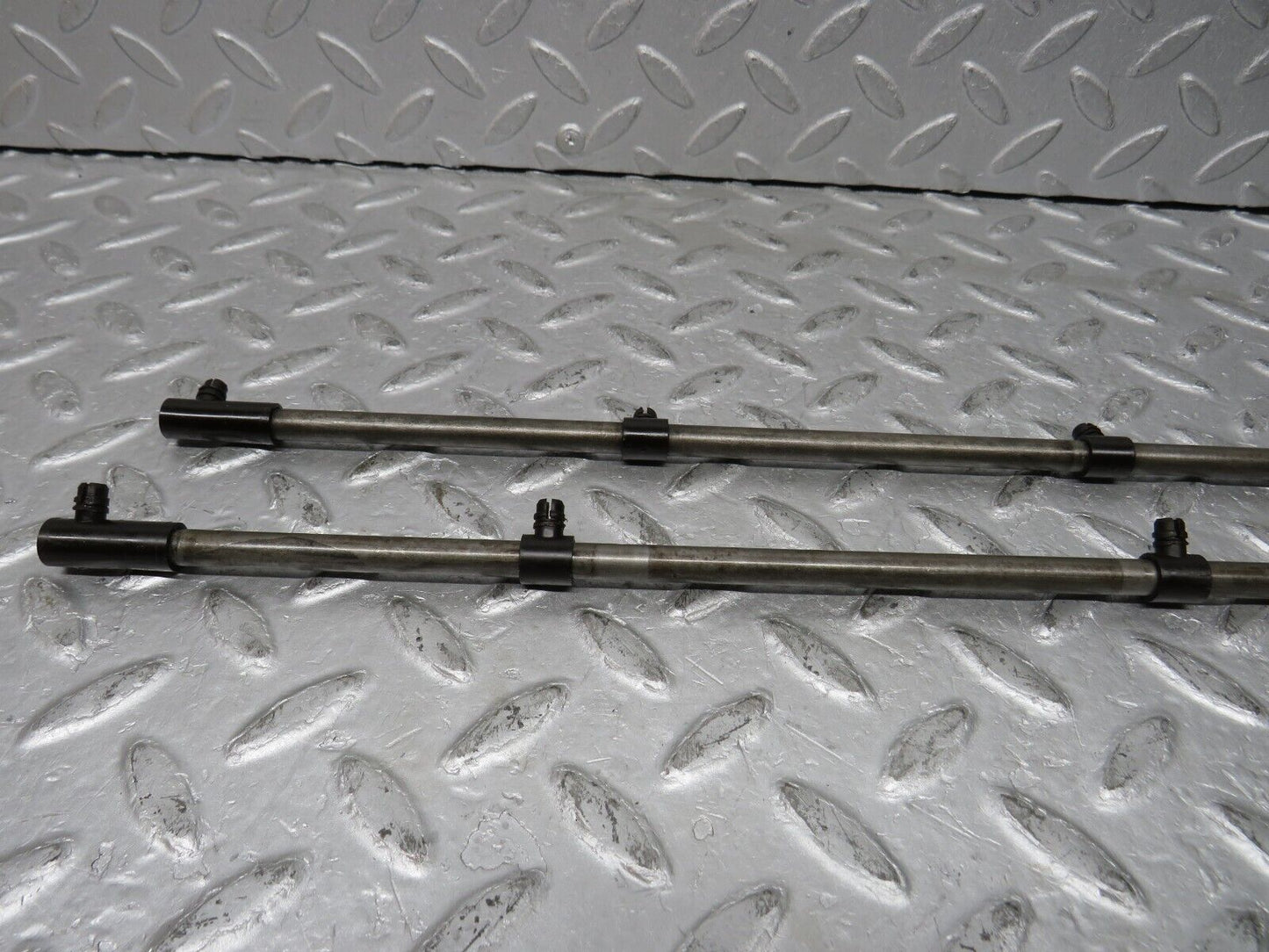 37649 Mercedes-Benz W109 300SEL Camshaft Oil Tube
