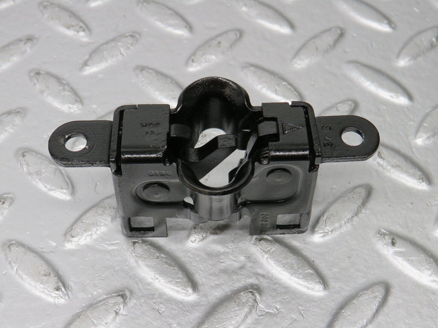 39596 Mercedes-Benz R129 320SL Coupe Bonnet Lock Latch