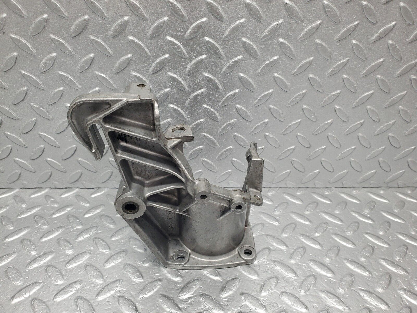 46457 Mercedes-Benz C123 280CE Coupe Brake Pedal Bracket 1232900219