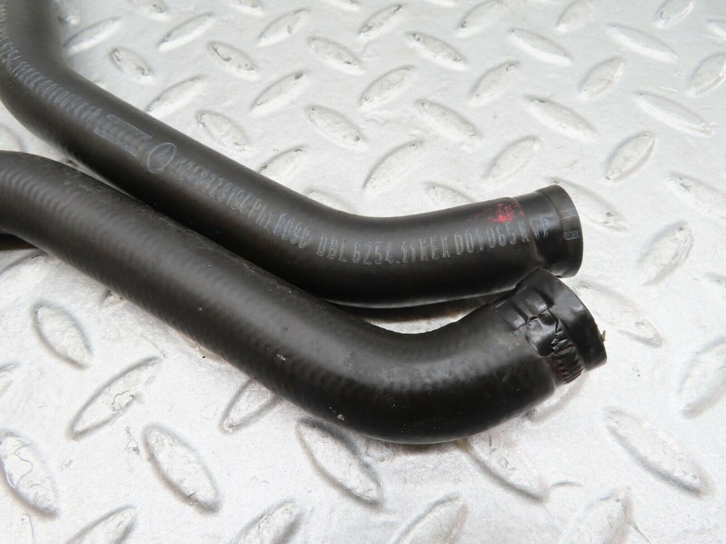 16403 Mercedes-Benz W124 260E Water Cooling Hose Pipe 1248325894