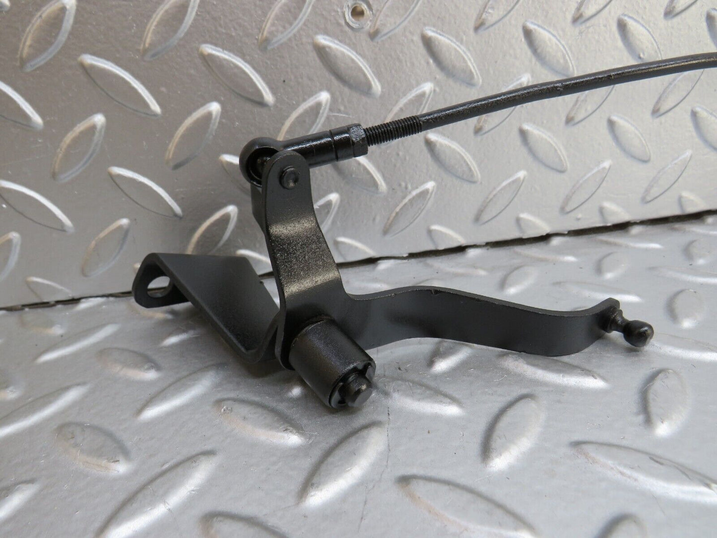 35934 Mercedes-Benz 240D OM616.912 Throttle Linkage