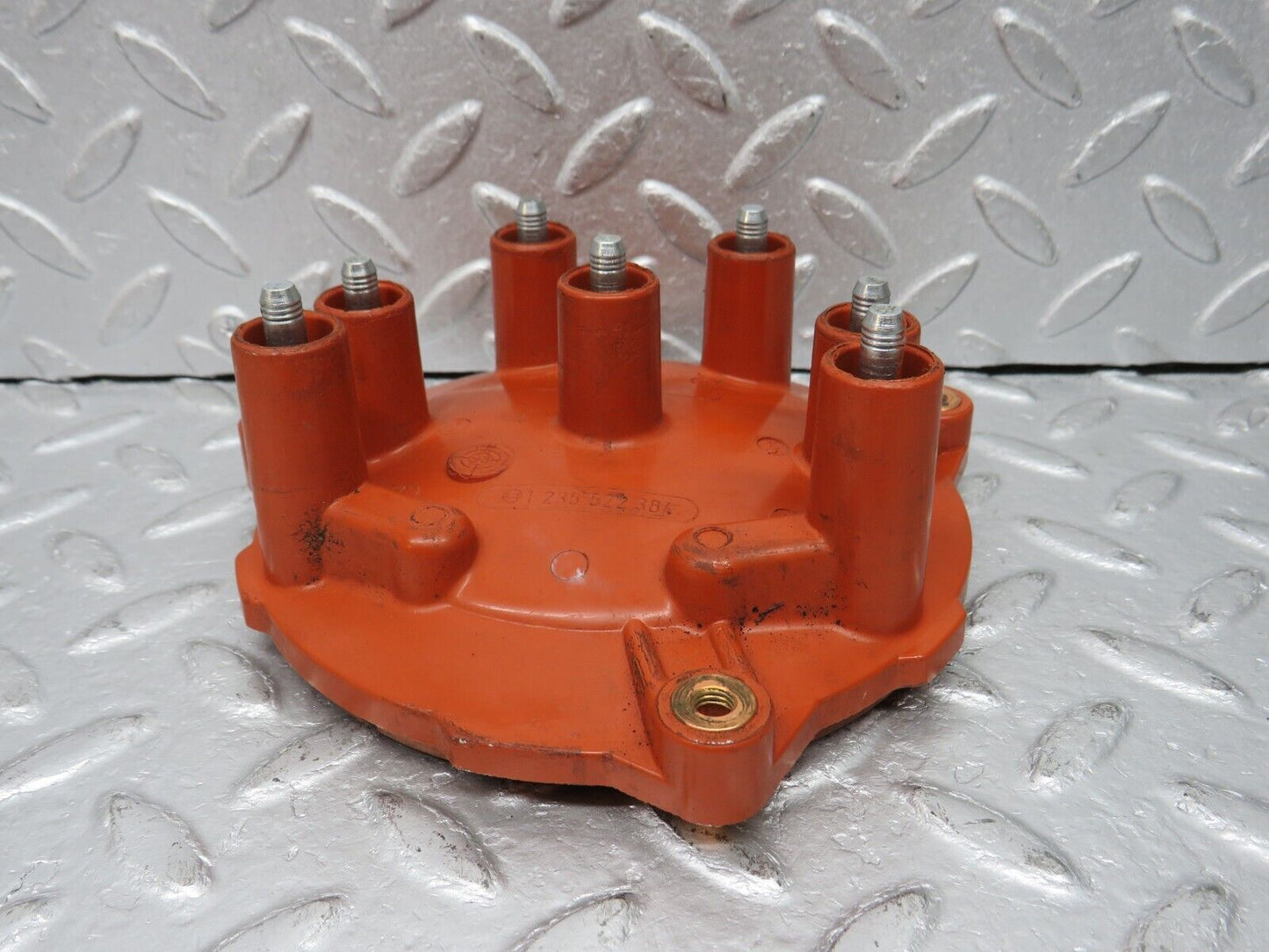 38900 Mercedes-Benz W201 190E Ignition Distributor Bosch 1031580585 1235522384