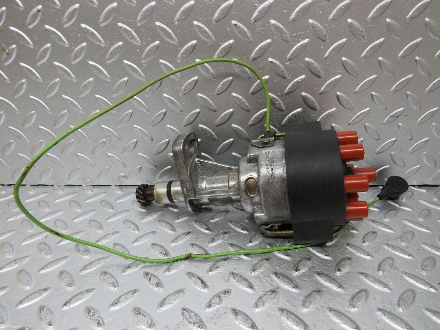 26334 Mercedes-Benz W116 450SE Ignition Distributor 0237404006