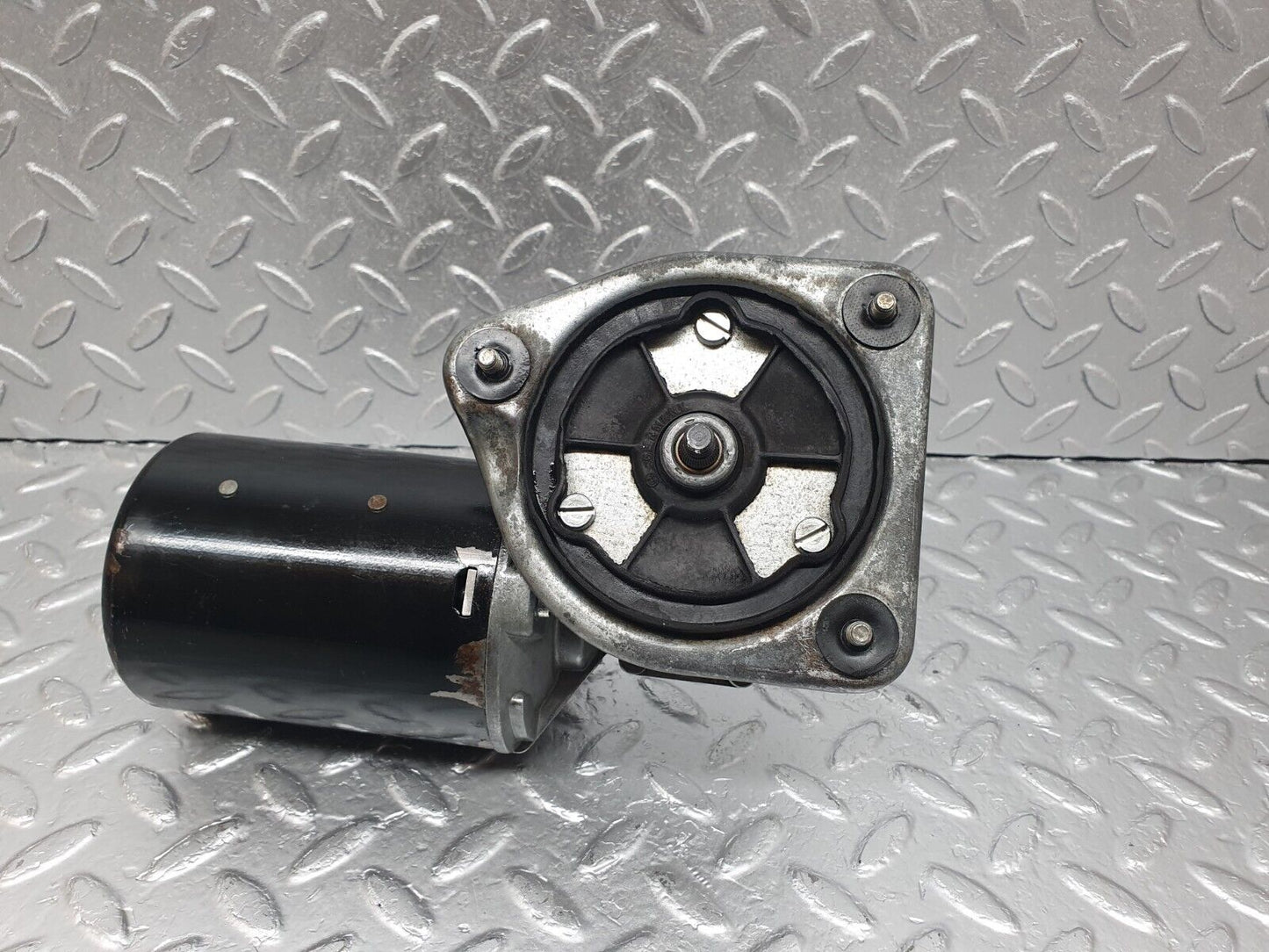 43356 Mercedes-Benz W108 280SE Wiper Motor Bosch 0390446055