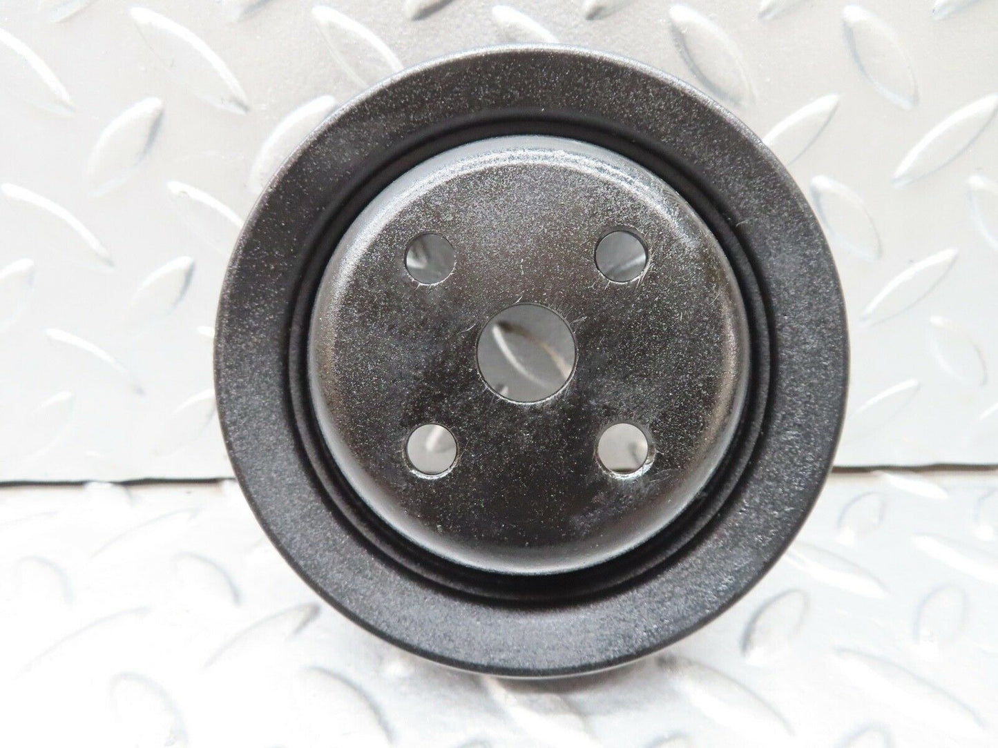 17799 Mercedes-Benz W116 450SEL Water Pump Pulley