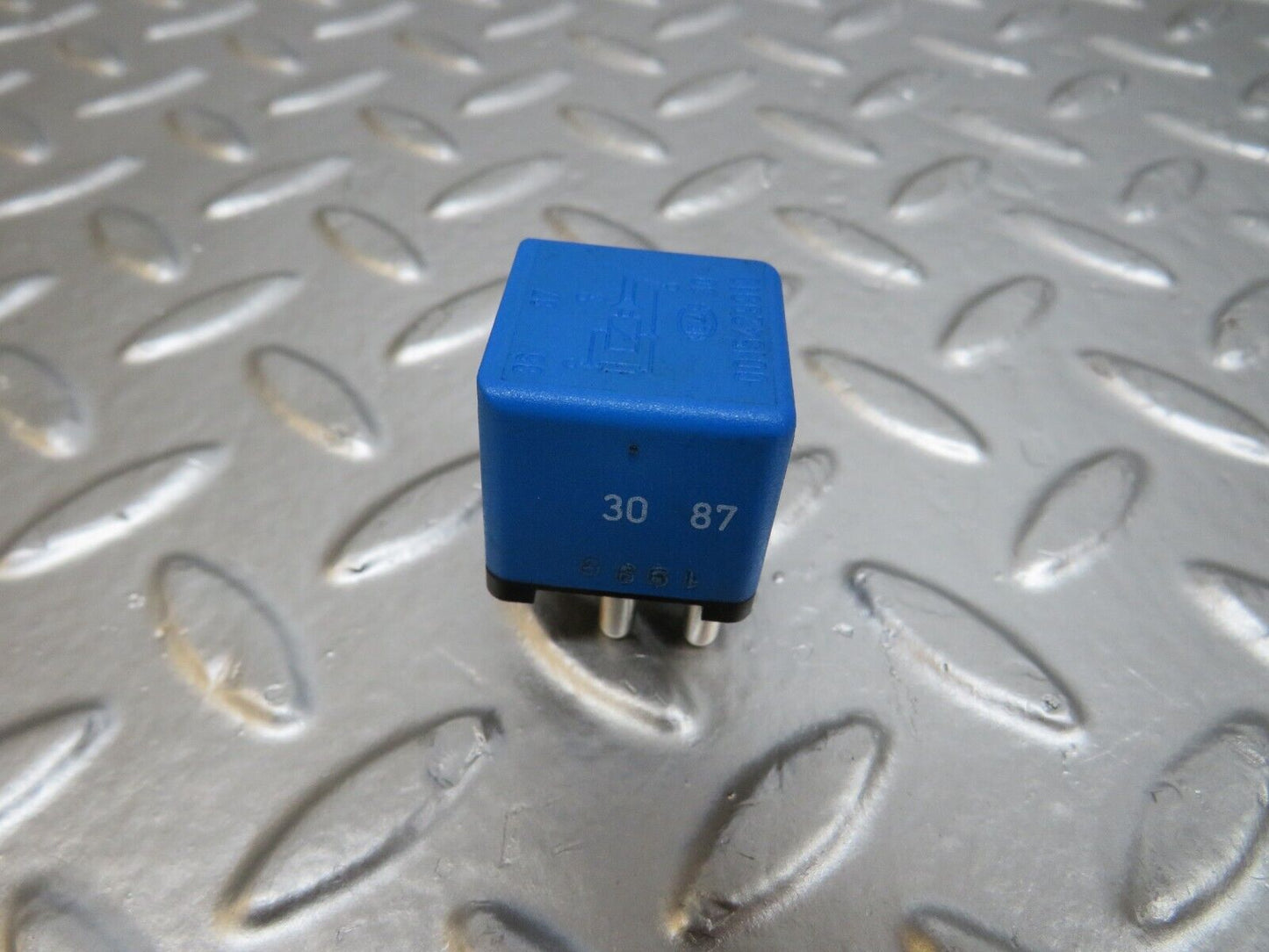 24682 Mercedes-Benz W140 S320 Multi Purpose Relay 0015429919