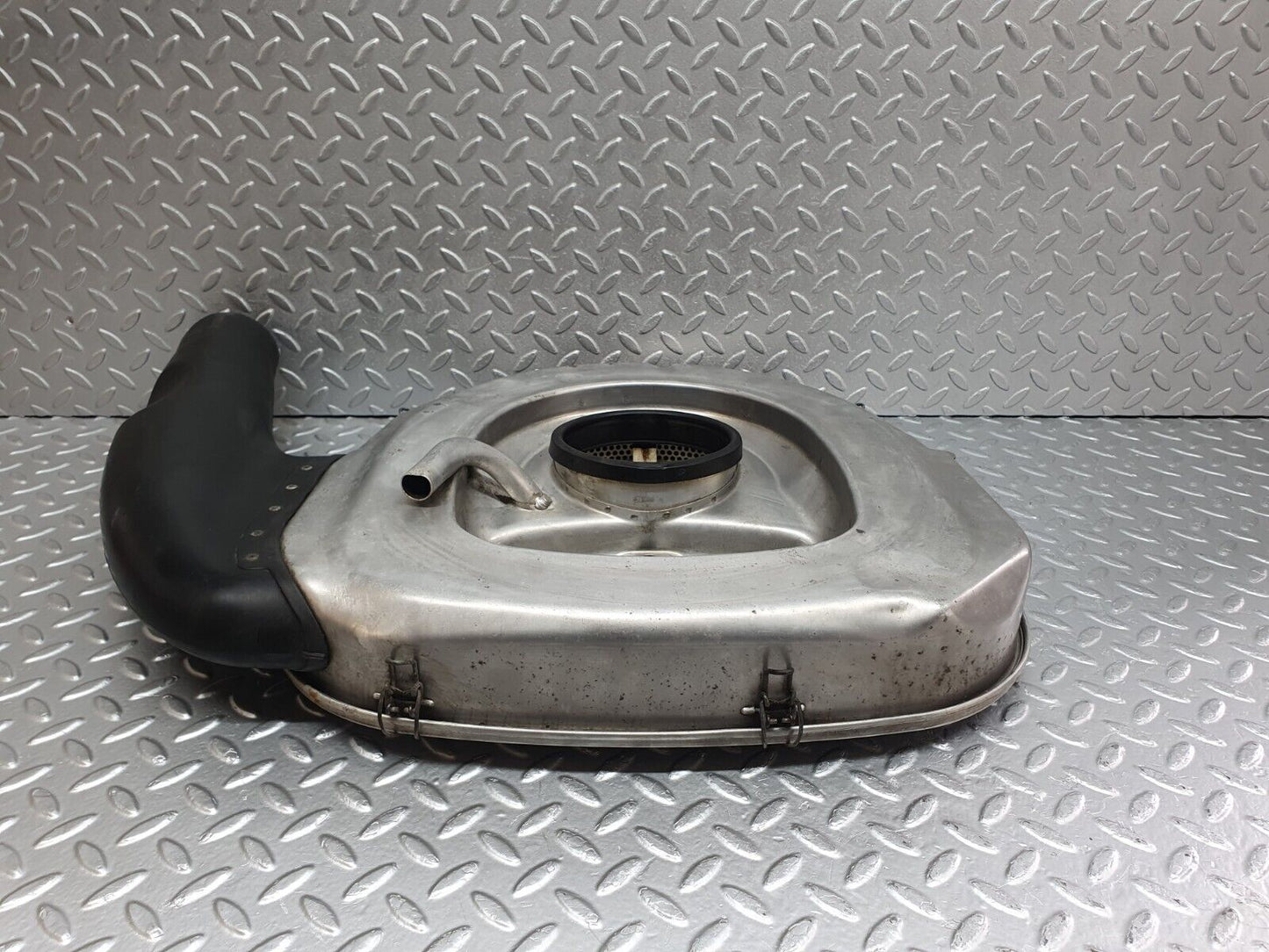 43806 Mercedes-Benz C126 380SEC Coupe Aluminium Air Filter Box Housing 0130946802