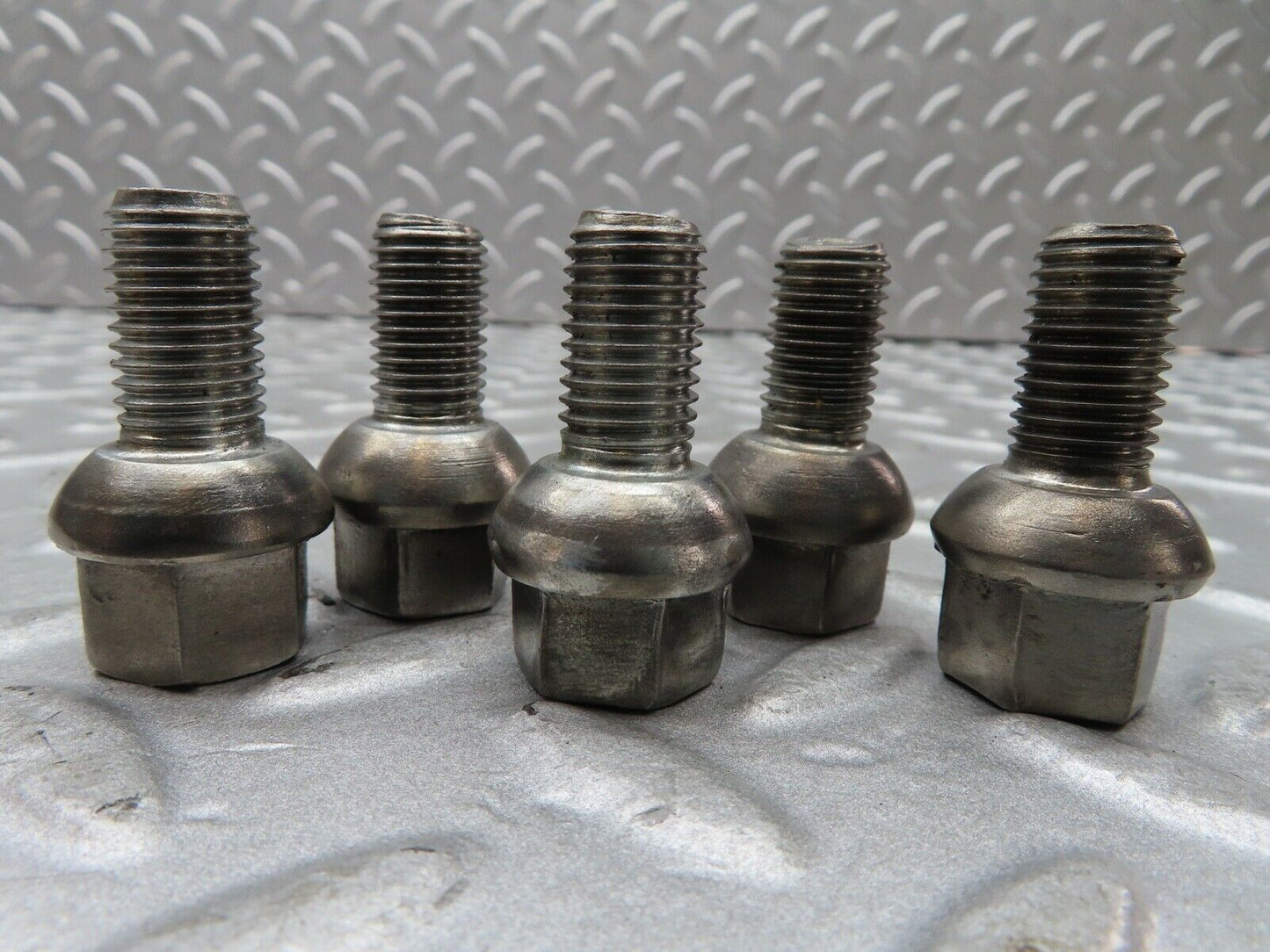 16795 Mercedes-Benz 5x Steel Wheel Lug Bolt M12x1.5