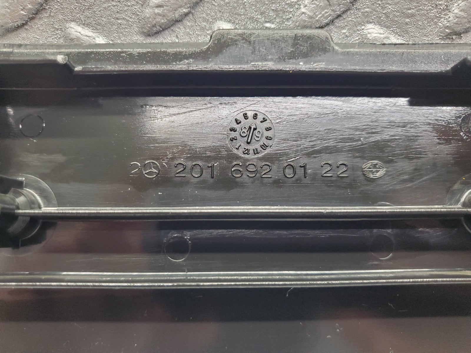W201 Baby Benz b pillar bottom cover left used OEM