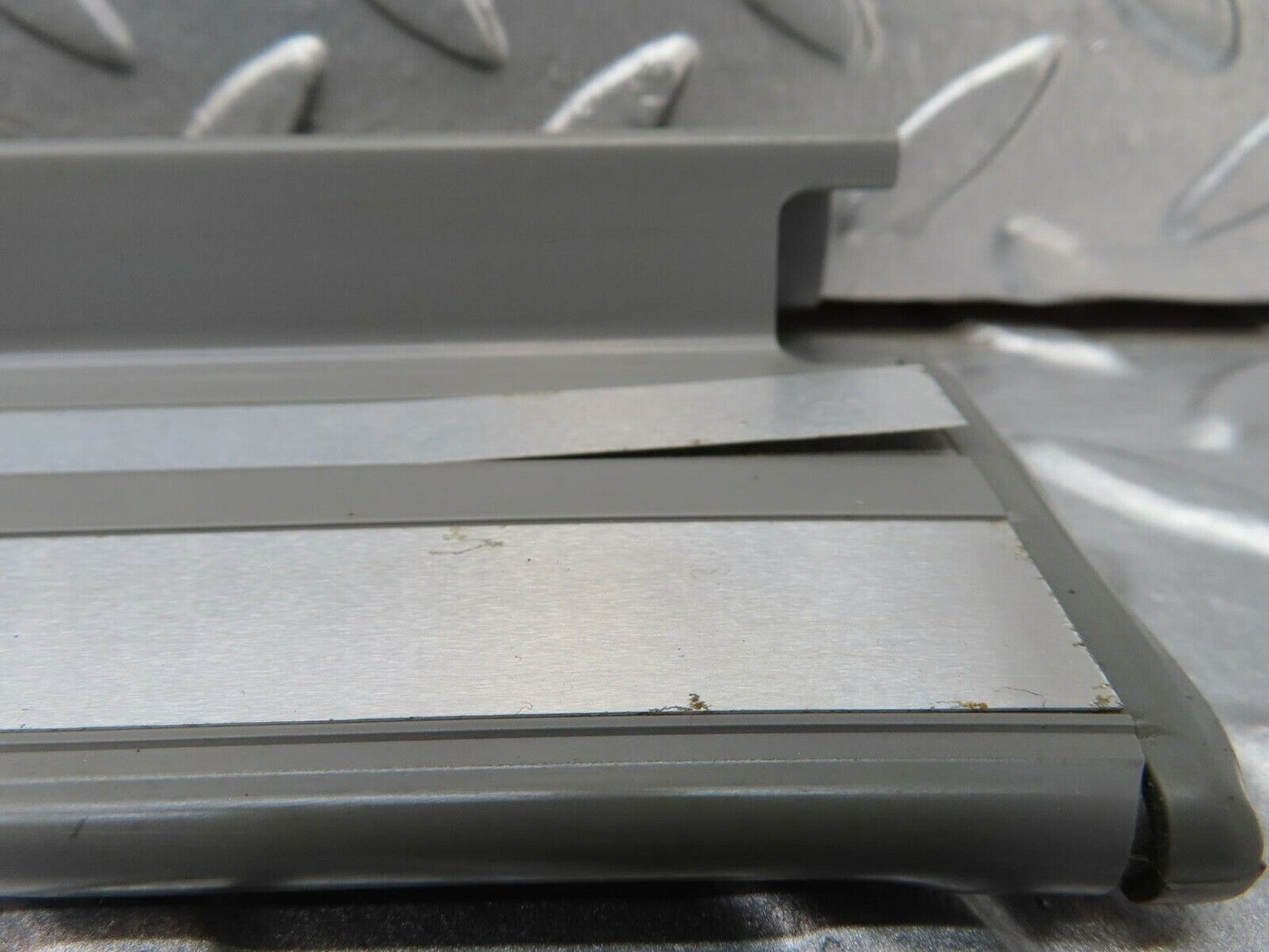 16443 Mercedes-Benz W124 260E Rear Left Door Sill Trim Grey