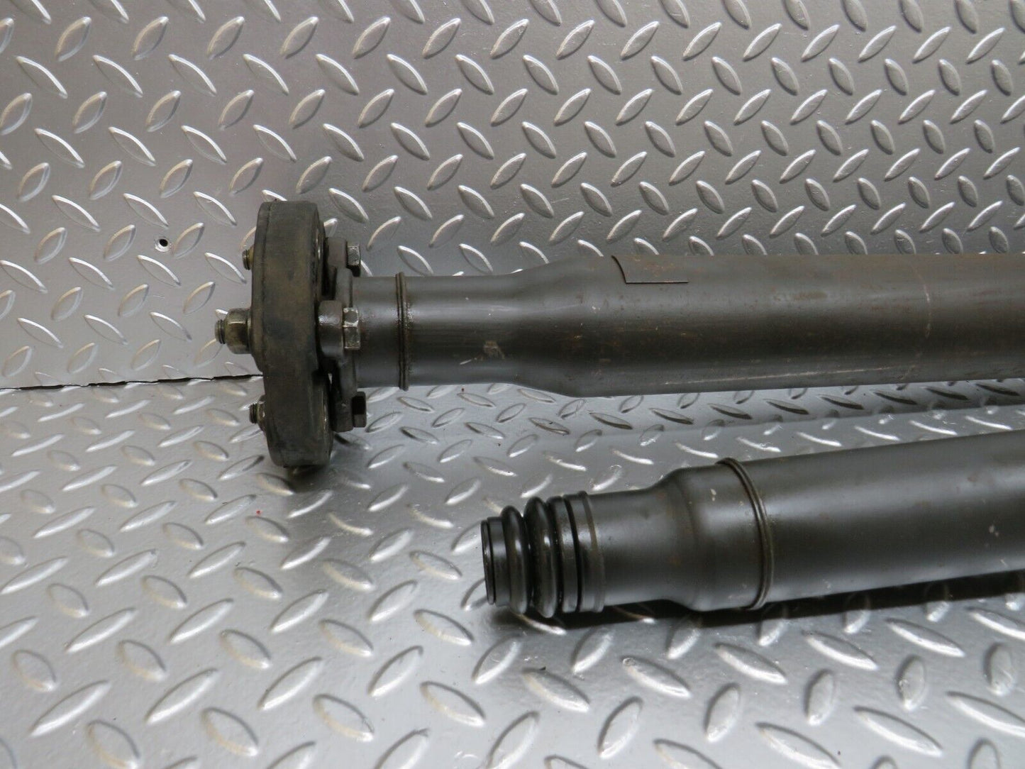 24842 Mercedes-Benz W140 SEL320 LWB Prop Shaft