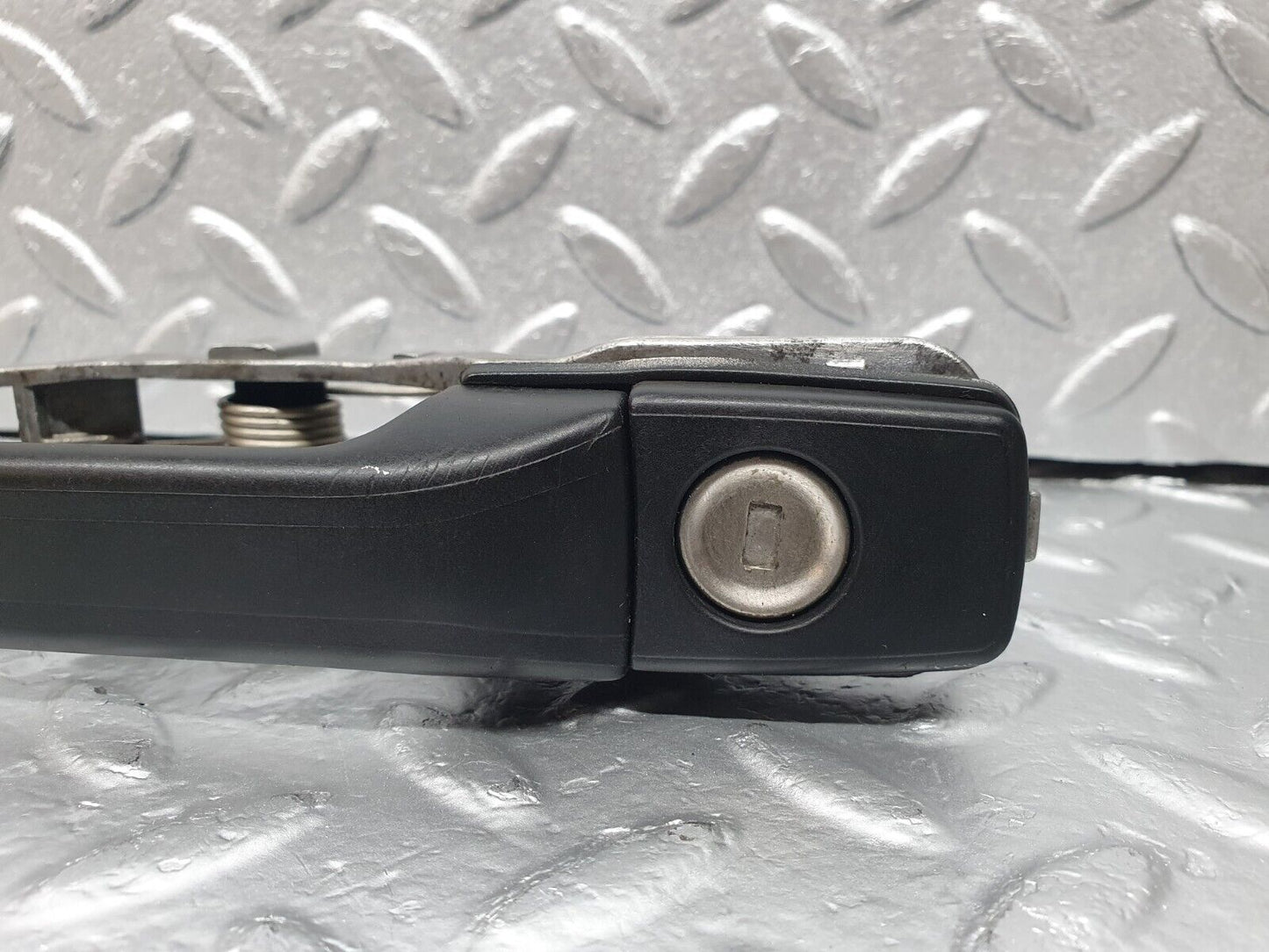 42786 Mercedes-Benz W201 190 Front Right Door Exterior Handle No Key