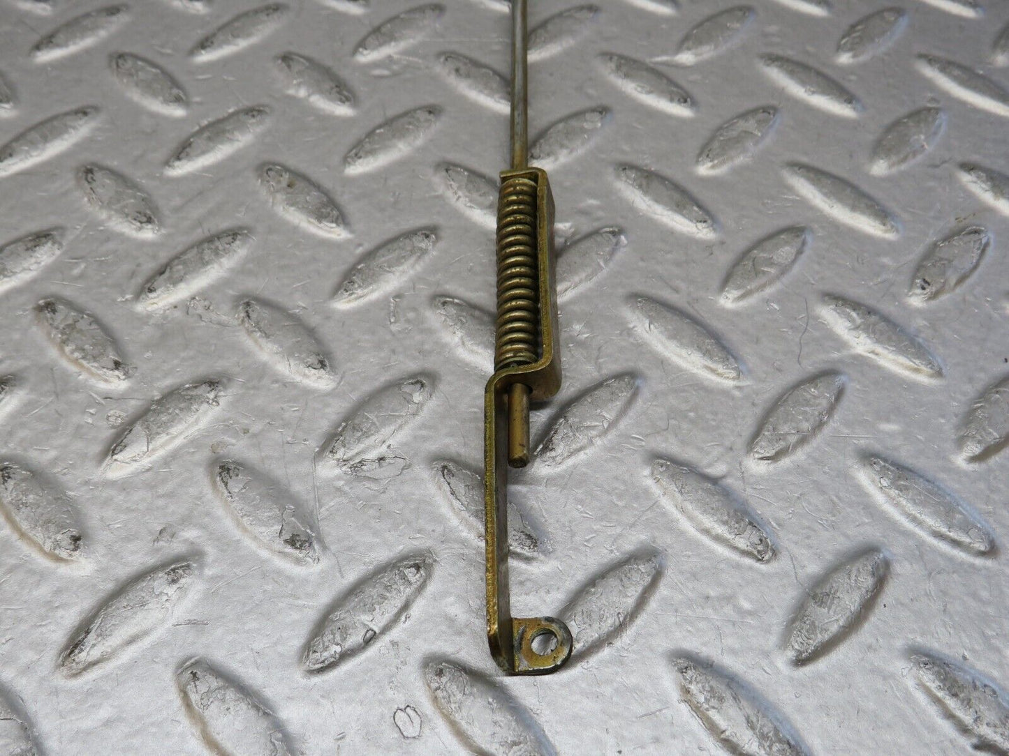35756 Mercedes-Benz W108 Door Lock Control Bar