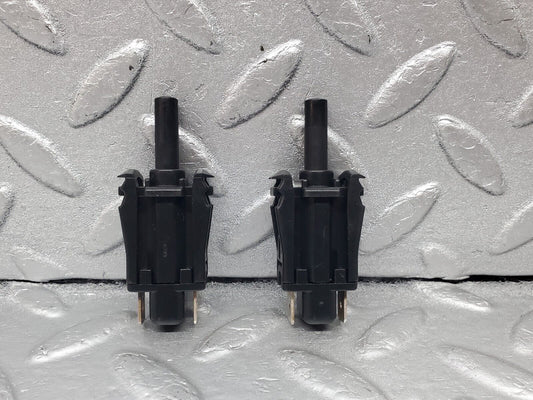 45886 Mercedes-Benz W126 420SE Door Contact Switch 2x 0015458714