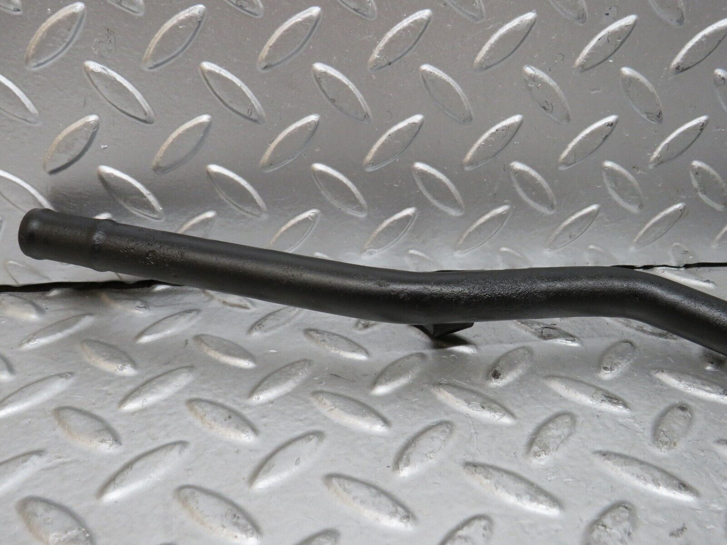 29130 Mercedes-Benz C124 320CE Coupe Water Cooling Pipe
