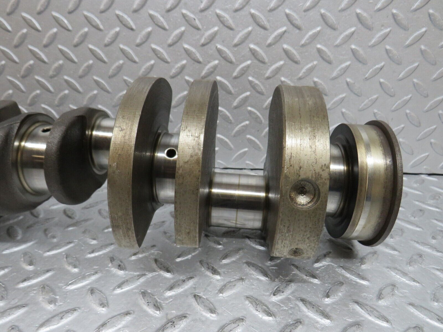 37668 Mercedes-Benz W109 300SEL Crankshaft 1160311001