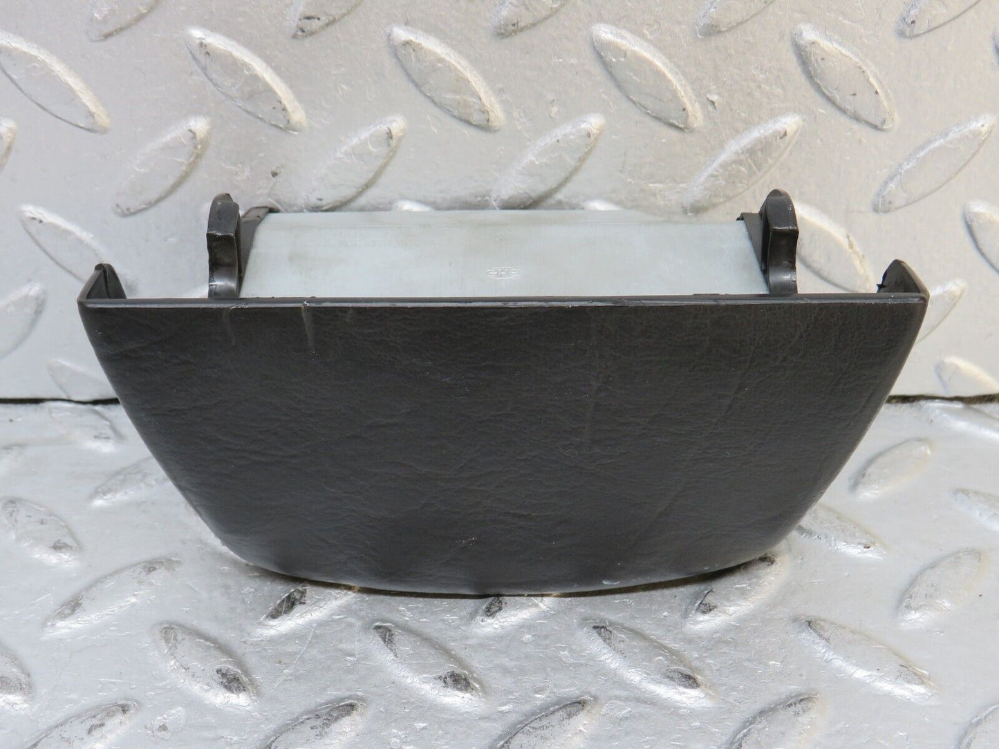 37913 Mercedes-Benz A124 320E Cabriolet Centre Console Rear Ashtray