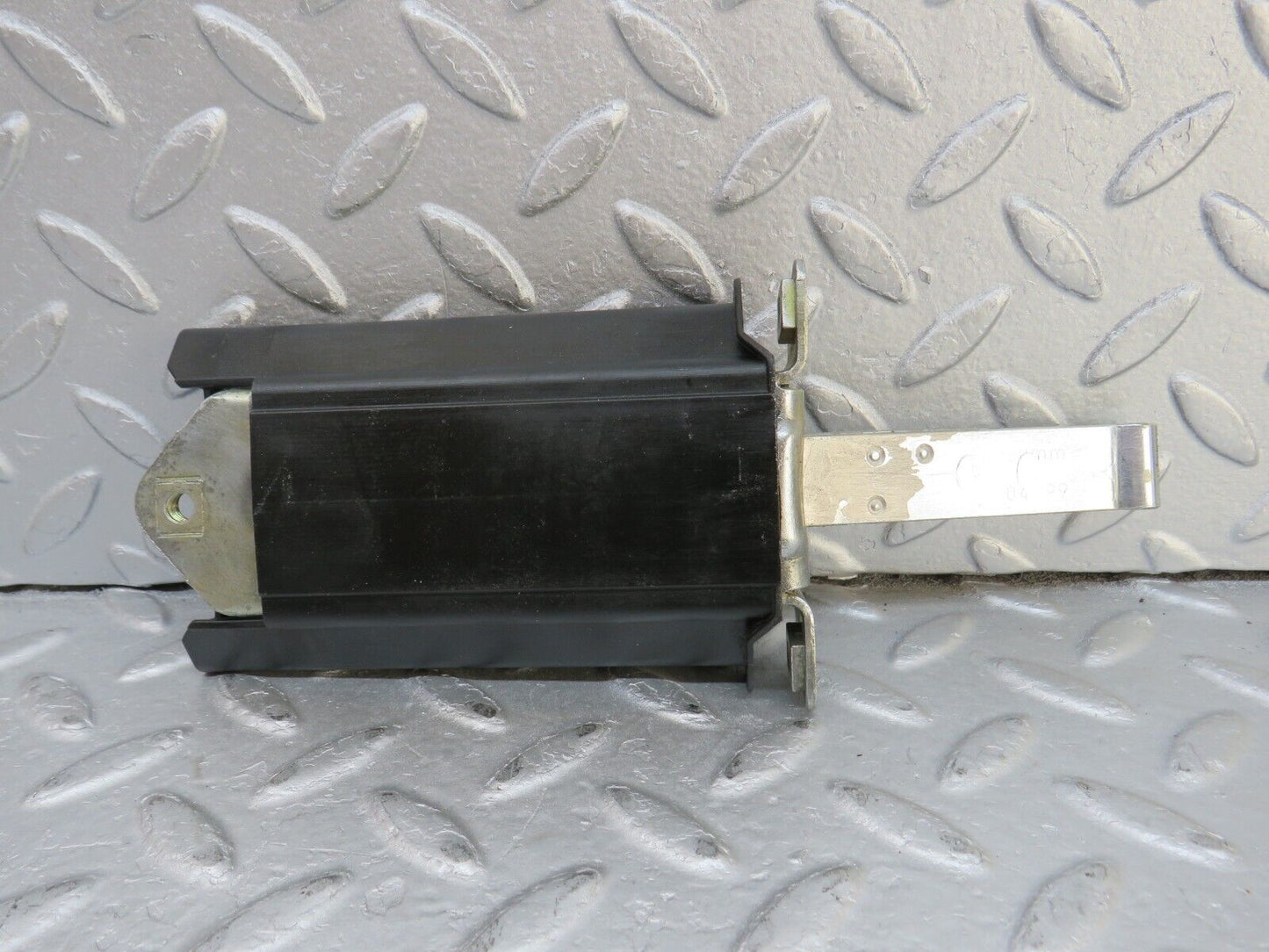 36635 Mercedes-Benz W201 190E Door Safety Check Strap