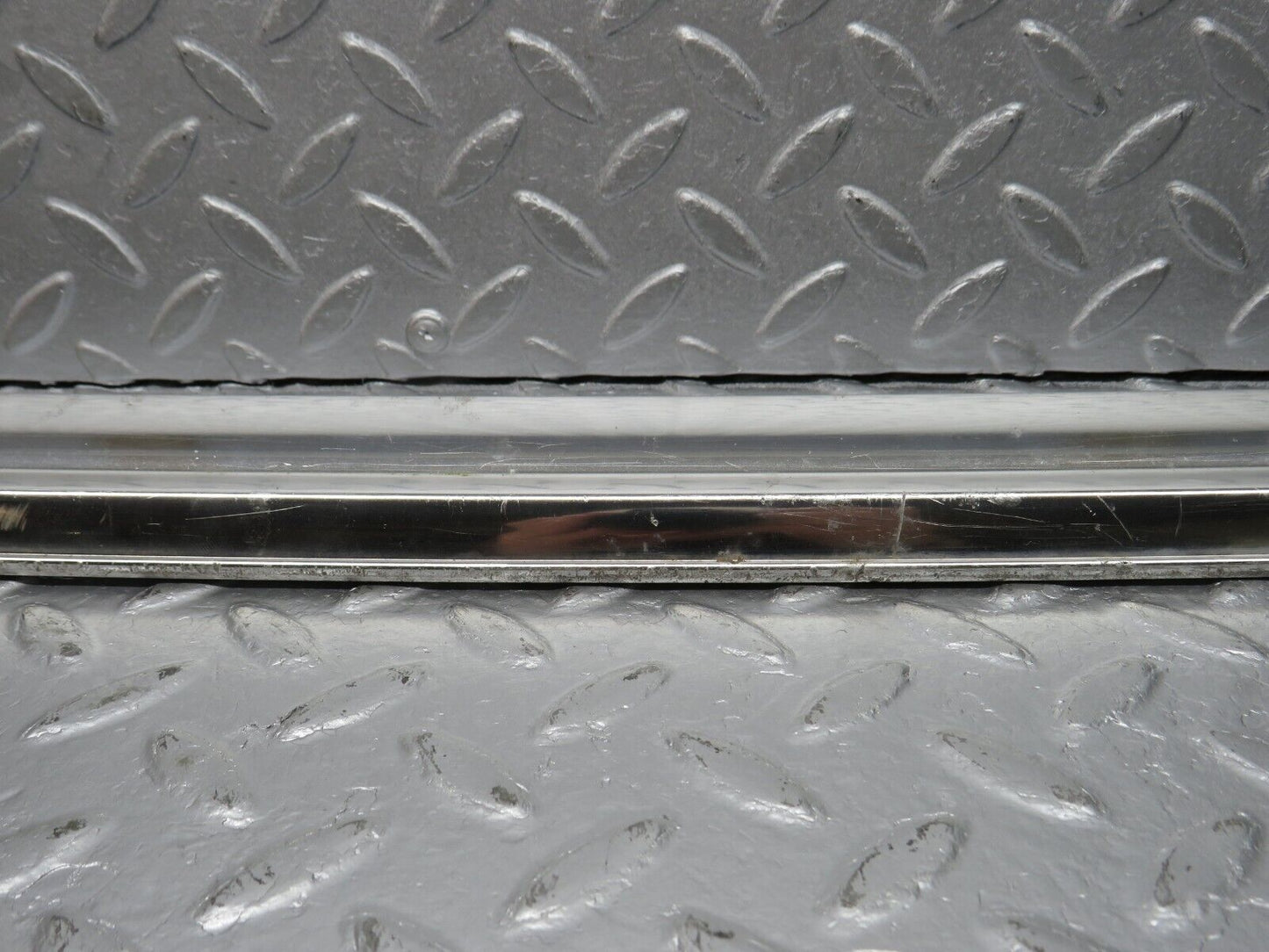 39859 Mercedes-Benz R107 350SL Hardtop Under Windshield Chrome Trim