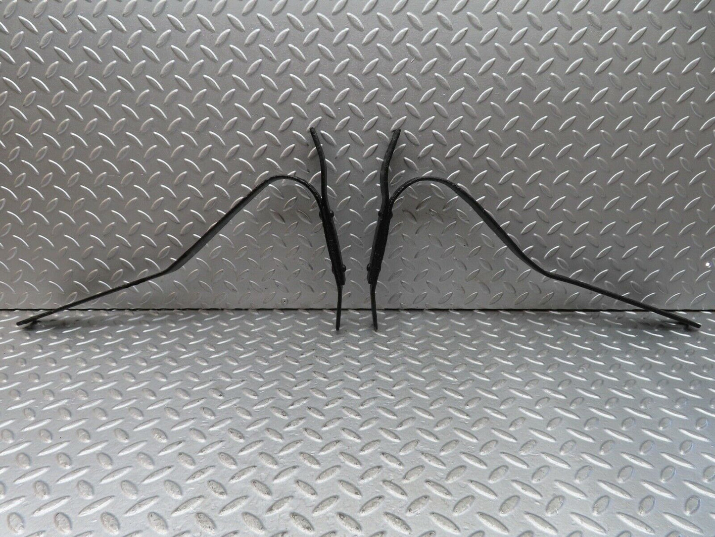 18773 Mercedes-Benz W120 W121 Ponton Rear Bumper Bracket Holder