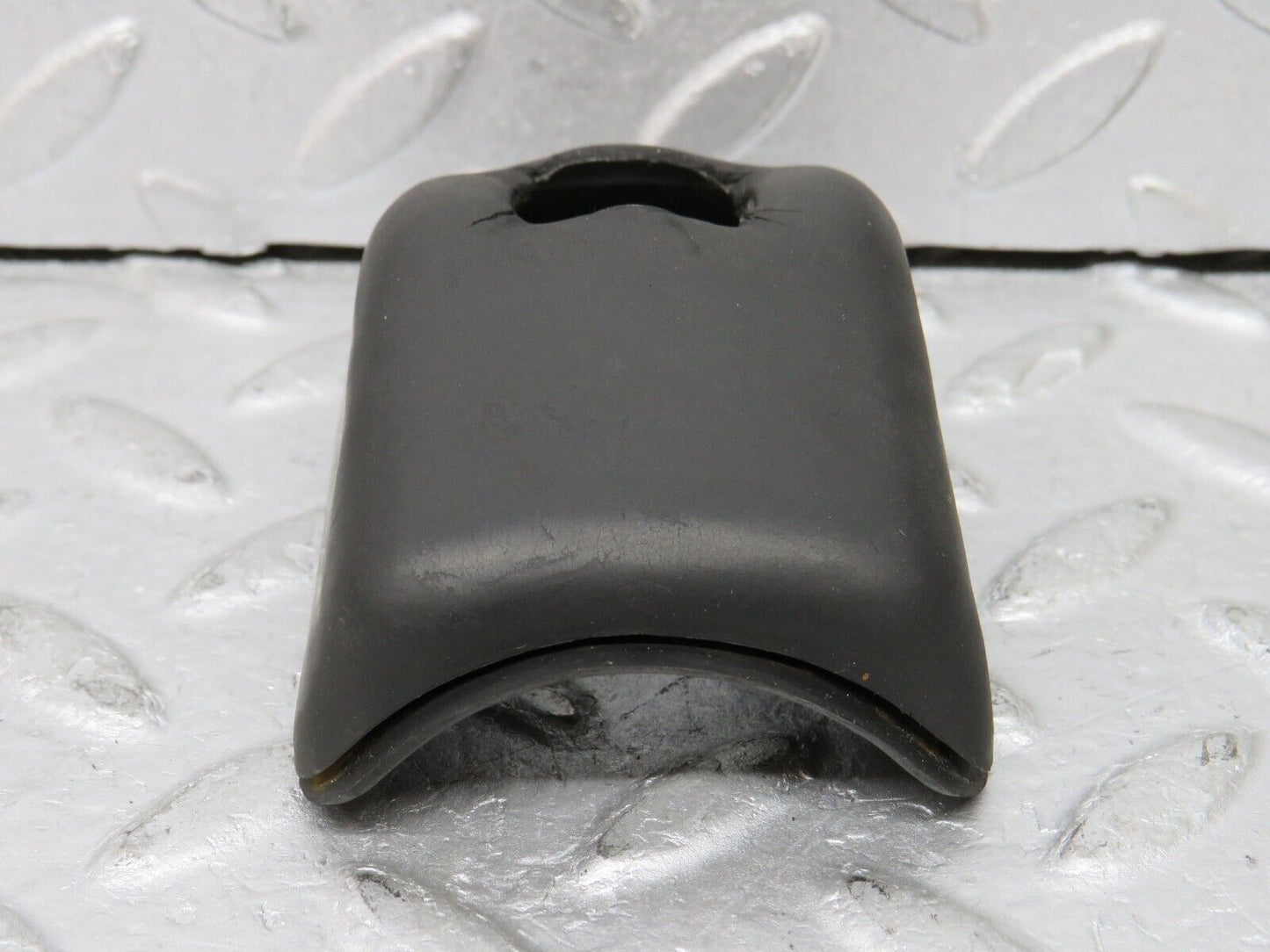 37436 Mercedes-Benz W109 300SEL Indicator Rubber Cover 1154620596