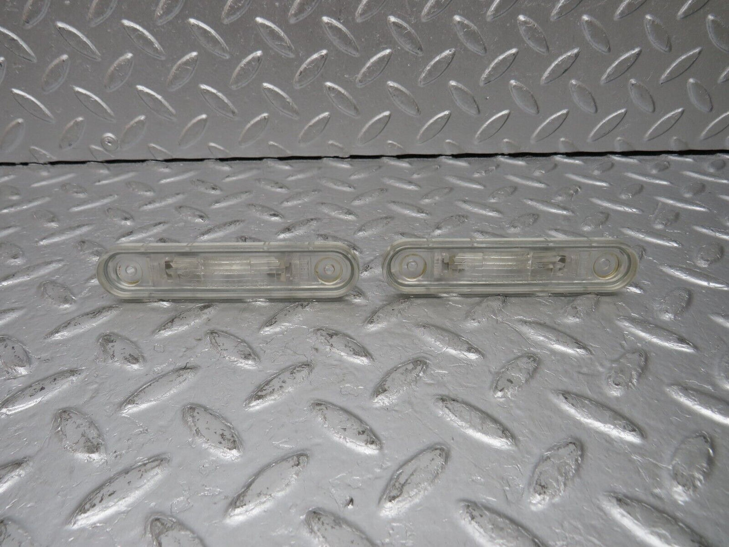 33326 Mercedes-Benz W202 C180 number Plate Light 1248200256